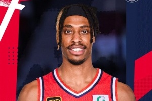 场均22.9分5.1板5助！广州男篮取消了塔杰尔-麦考尔的注册