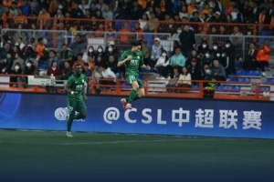 记者：申花国安蓉城三强赢得不易 中超首个比赛日最大印象是激烈