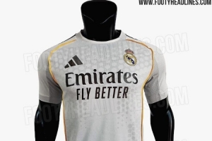 皇马下赛季主场球衣谍照：经典白色配金边条纹，球衣表面有透风口