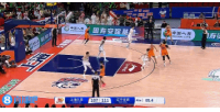 续命一击！刘铮飙中三分带队将分差迫近到只剩1分 时间还剩3秒