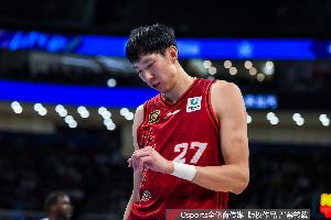 记者：只有四川夺冠周琦才能全额拿到600万 实际收入约310万左右