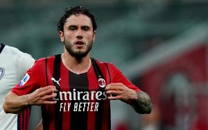 意媒：卡拉布里亚即将成为自由球员，皮奥利的佛罗伦萨有意引进他