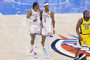 亚历山大：杰伦威是一生难得一遇的球员 我心中的MVP是他