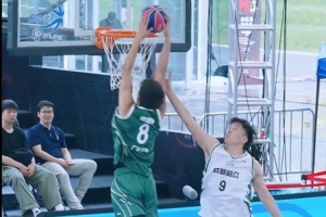 攻防一体—“超级奶爸”周嘉豪