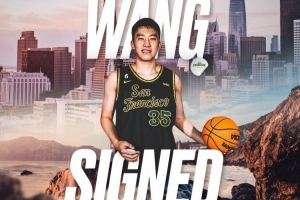 媒体人：希望有更多像王俊杰这样敢打的年轻人 他有很多机会展示