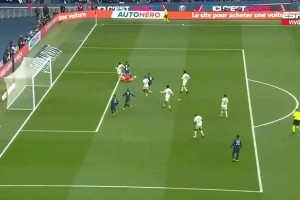 数据统计不了的！梅西绝妙闪躲造就第二球