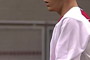 早在阿贾克斯时期，斯内德的任意球神技便已独步江湖